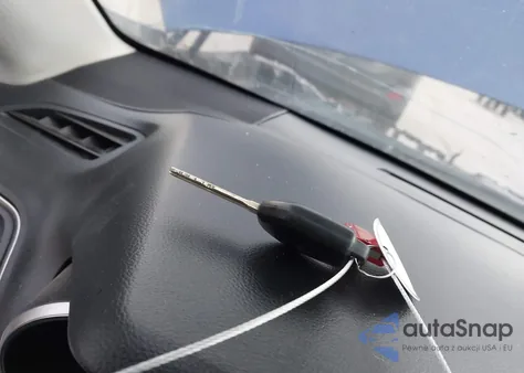 2017 Subaru Outback 2.5I Premium z USA, uszkodzony, nr VIN 4S4BSACC3H3251034